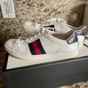 GUCCI Ace Classic White Leather Low Top Sneakers